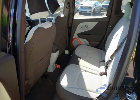 2016 Jeep Renegade Latitude z USA, uszkodzony, nr VIN ZACCJBBT2GPC63091